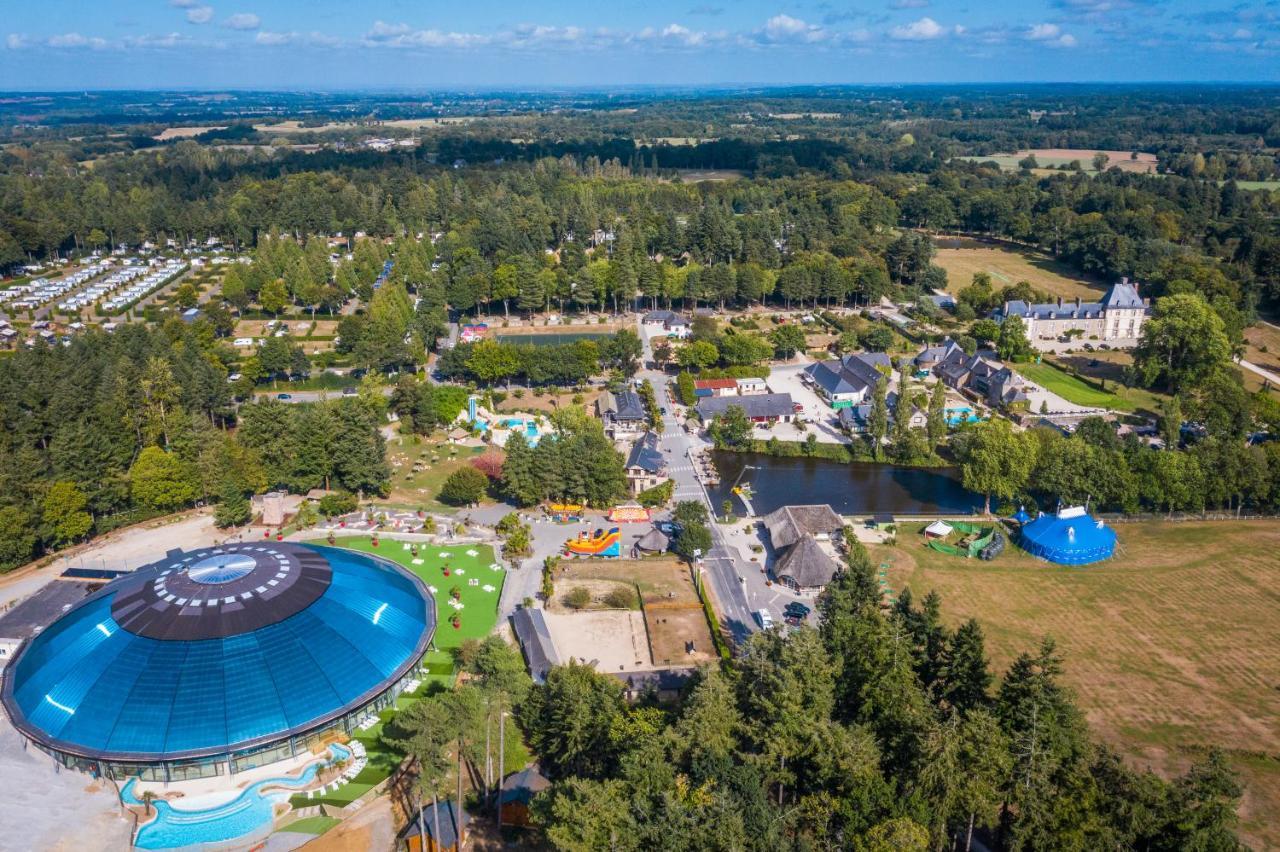 Les Ormes Domaine Et Resort Epiniac Eksteriør billede